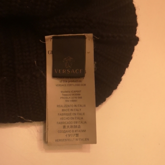 Winter hat Versace - Picture 6 of 7